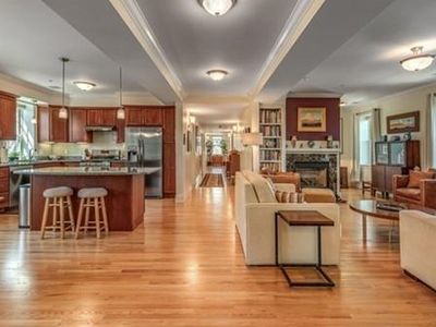 52 Thurston St #2, Somerville, MA, 02145