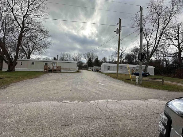 4773 E 100 S, Pierceton, IN 46562