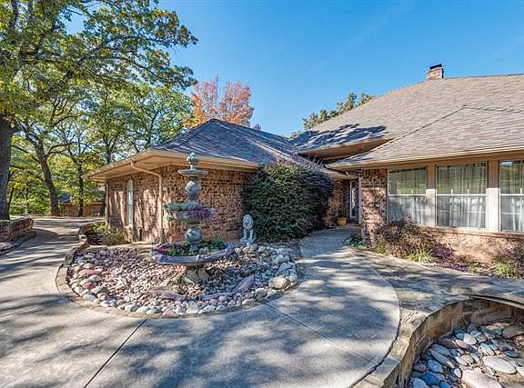 2nd image of 3506 Blueberry Ln