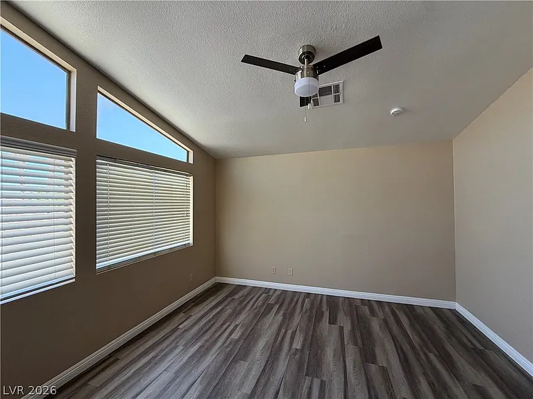 852 Celebration Dr — Photo 26