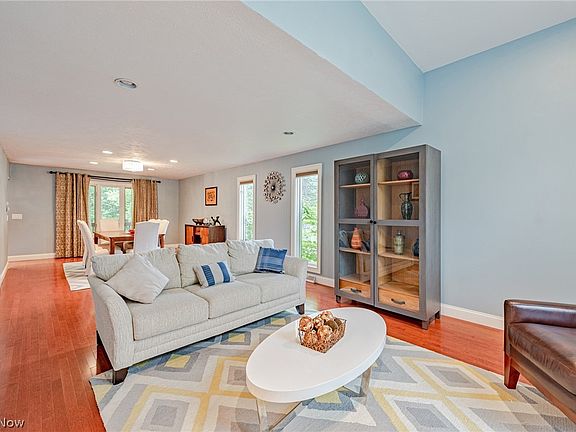 3rd image of 4120 Orangewood Dr