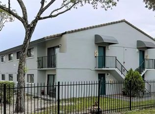 7075 NW 179th St APT 205, Hialeah, FL 33015