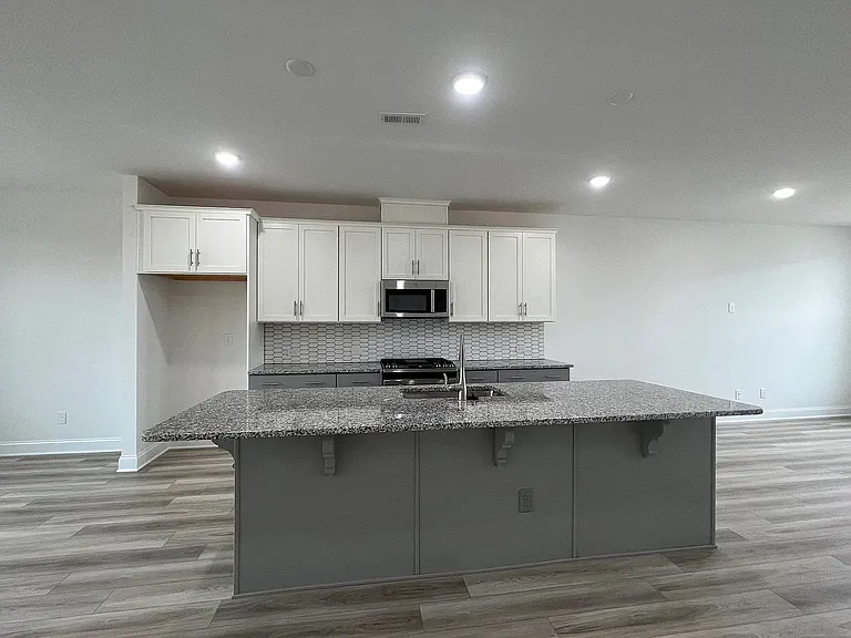 9221 Walnut Hill Rd — Photo 6