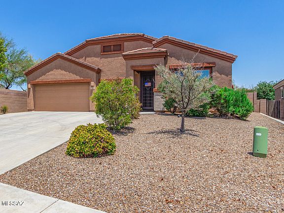 3rd image of 9984 N Niobrara Way