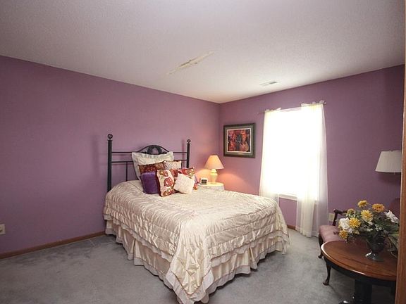 5th image of 6618 Glenn Meade Dr