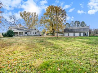 22301 Waubascon Rd, Battle Creek, MI 49017