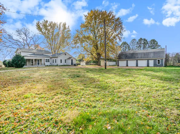 22301 Waubascon Rd, Battle Creek, MI 49017