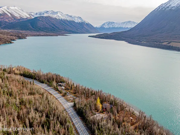 20057 Sterling Hwy, Cooper Landing, AK 99572