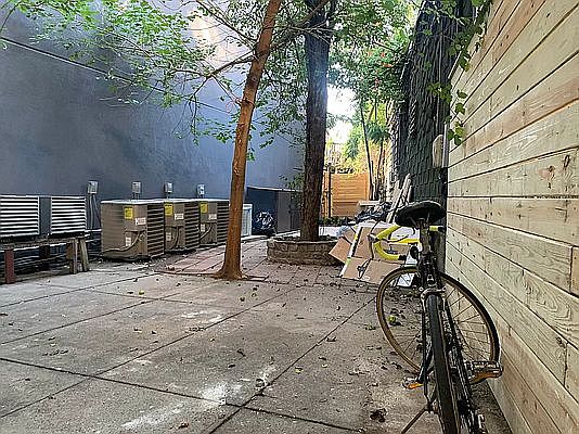 3rd image of 212 Driggs Ave APT 1