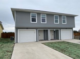 365 Sunnyside St #A, Trenton, TX 75490