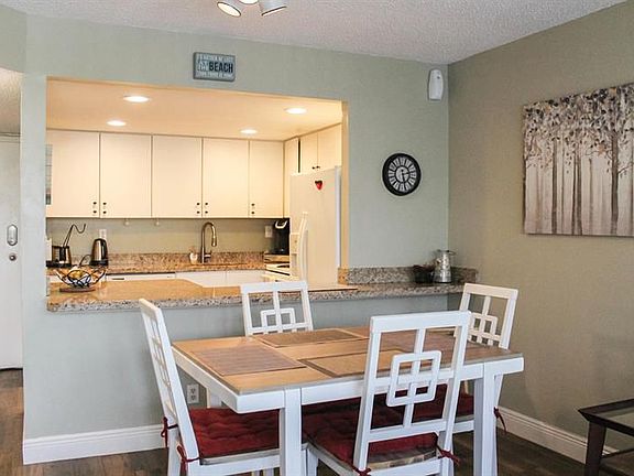 2nd image of 1830 Embassy Dr APT 306