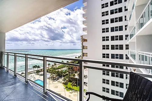 2030 S Ocean Dr Photo 1