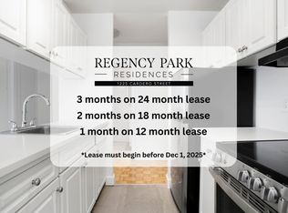 1225 Cardero St #1806, Vancouver, BC V6G 2H8