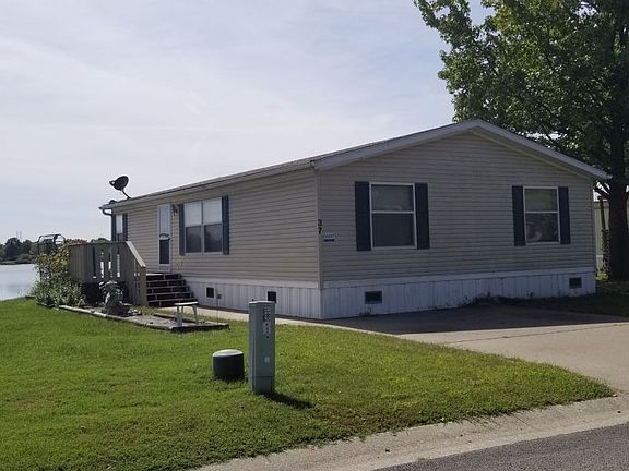 3rd image of 37 Mallard Dr