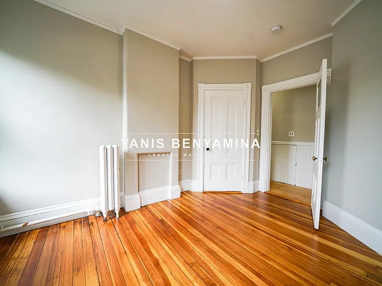 6A Pleasant Ave #4 — Photo 6