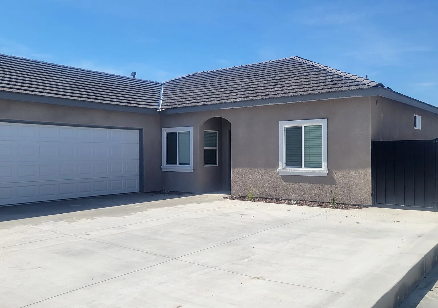 7003 Paige Elizabeth — Photo 1