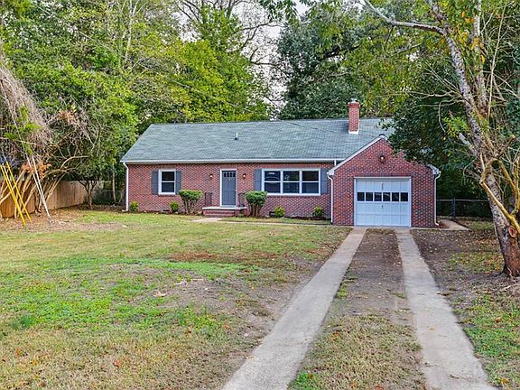 3rd image of 686 Winthrop Rd