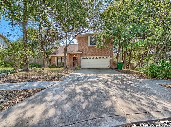 2nd image of 5802 Woodridge Oaks