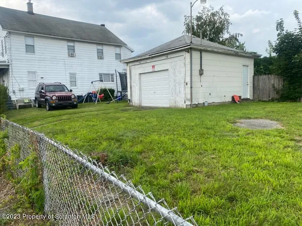 1628 Price St, Scranton, PA 18504