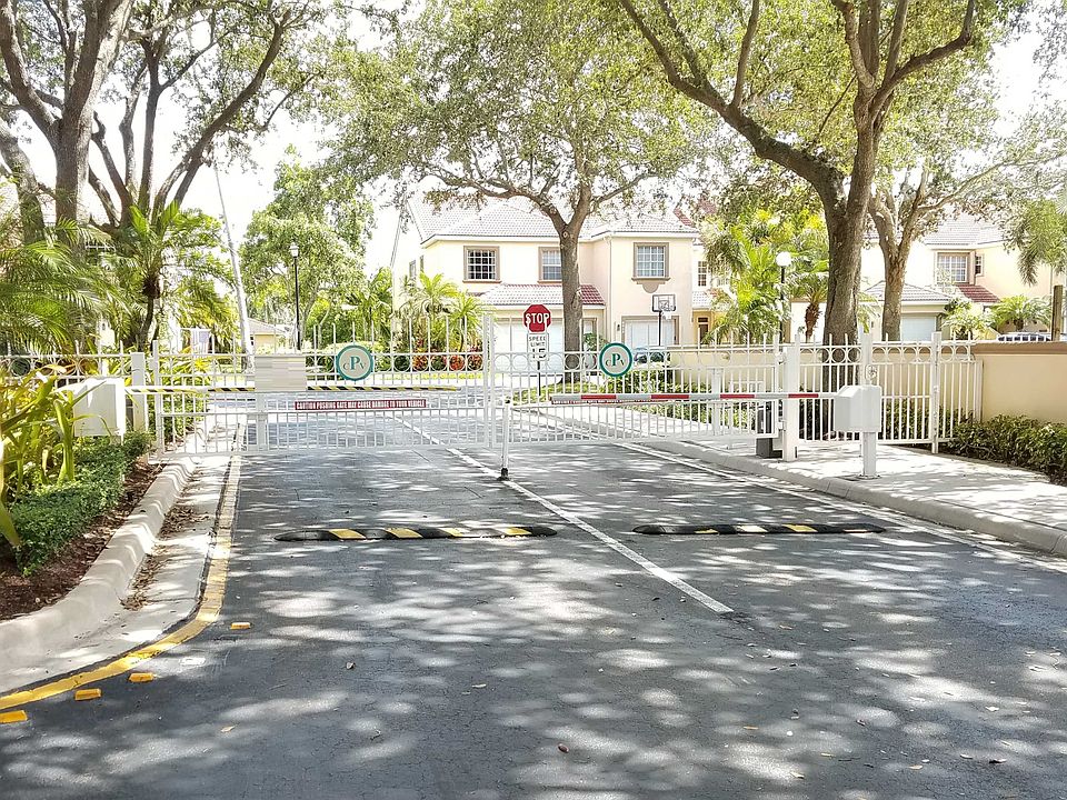 2nd image of 9688 Royal Palm Blvd