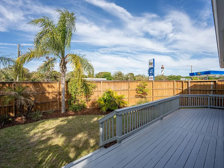 228 Herada St — Photo 28