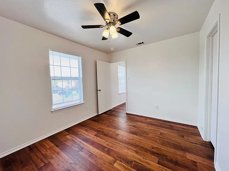 1621 Inca Dr #D — Photo 4