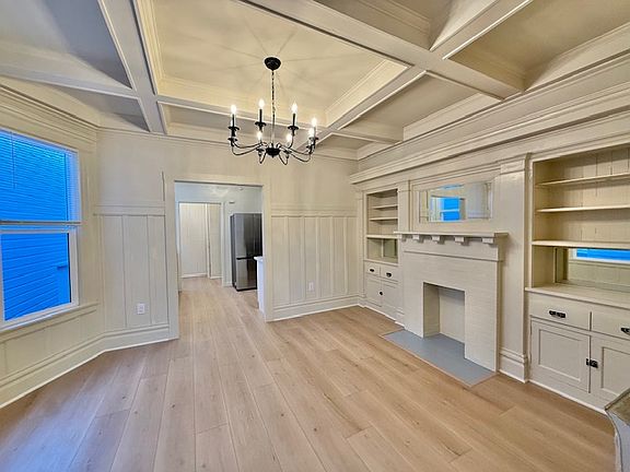 2nd image of 1644 Washington St APT 9