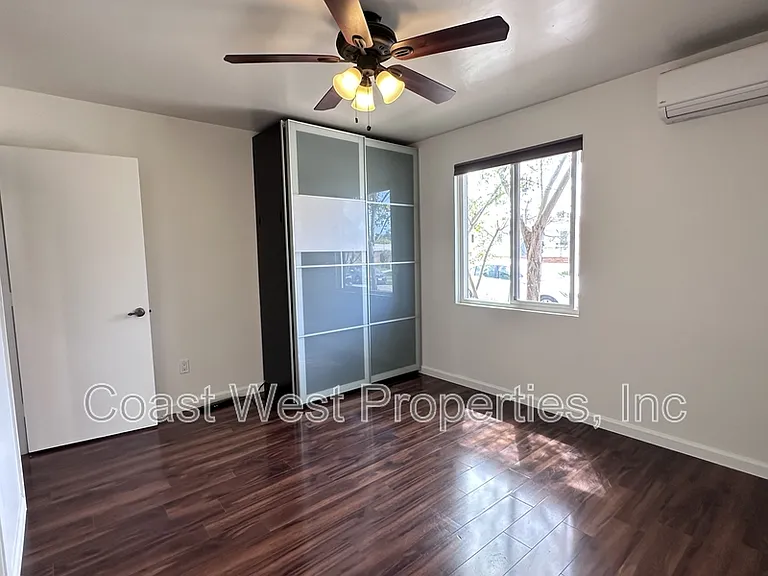 4062 Conrad Ave — Photo 15