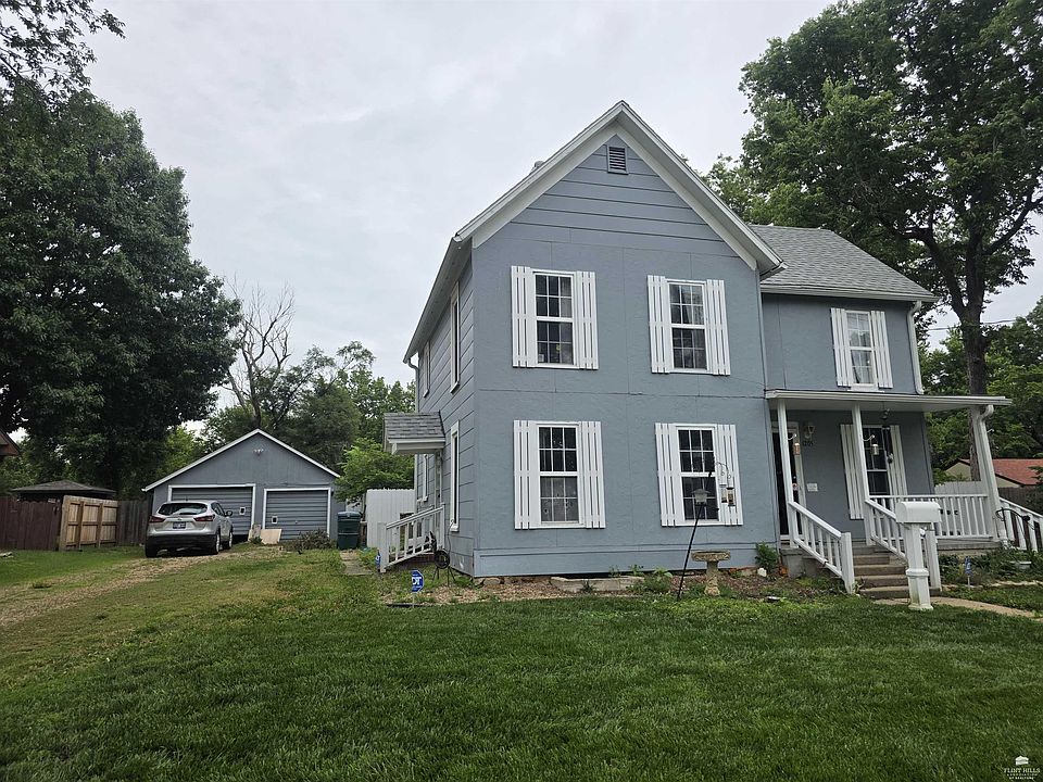 1st image of 1205 N Olive St