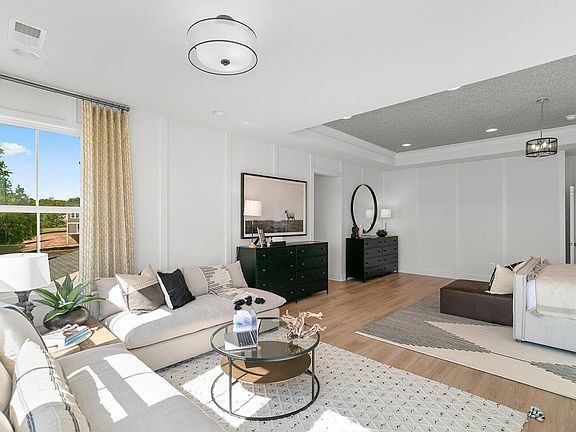 The Belmont II - Primary Bedroom