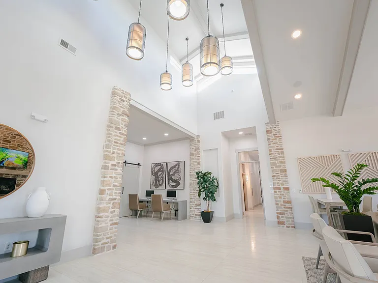 Aldara Apartments — Photo 69