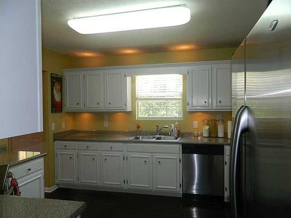 3rd image of 258 Haven Dr