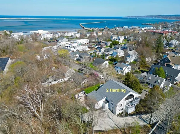 2 Harding Ave, Plymouth, MA 02360