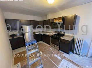 142 Davis Ave APT 6B, Brookline, MA 02445