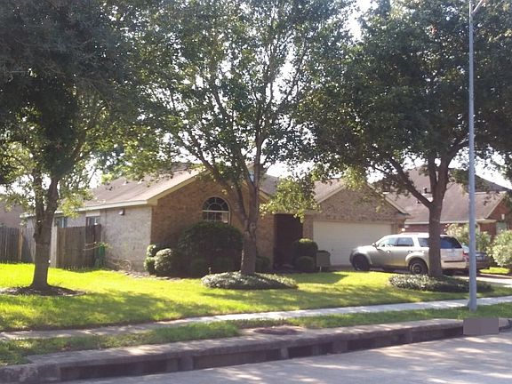 3rd image of 5622 Dunbrook Park Ln