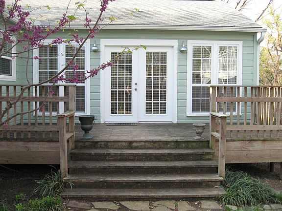 2nd image of 9223 Peninsula Dr