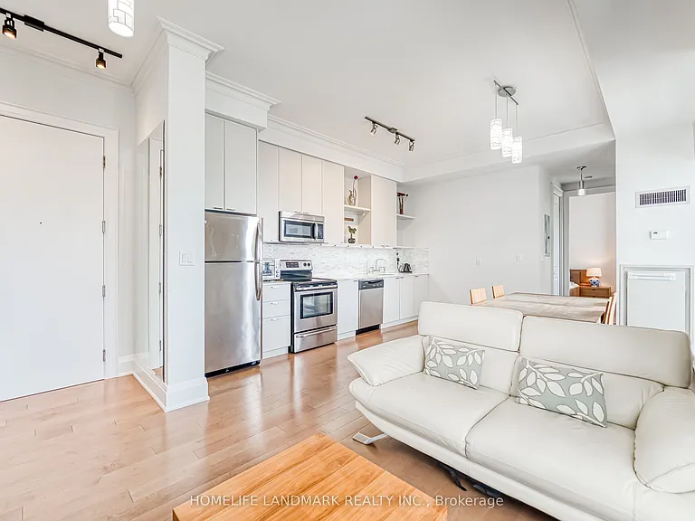 35 Hayden St #2701 — Photo 6