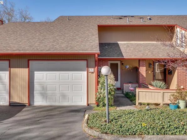 831 NE 90th Ave, Portland, OR 97220