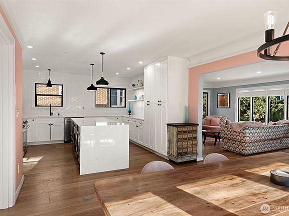 3rd image of 3302 E Pine Street