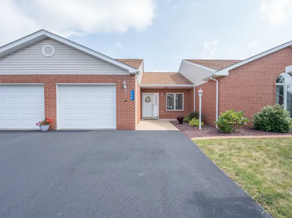 756 Everview Ln, Derry, PA 15627