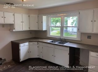 100 Lippitt Ave, Warwick, RI 02889