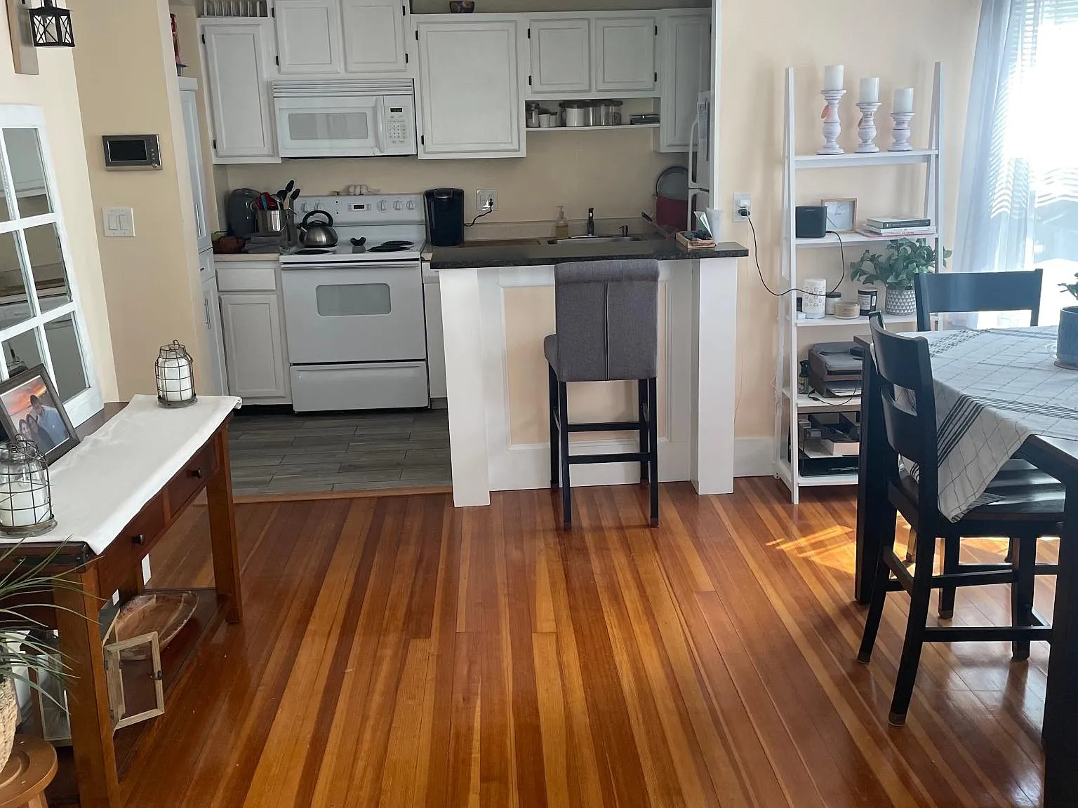 31 Walter Street — Photo 4