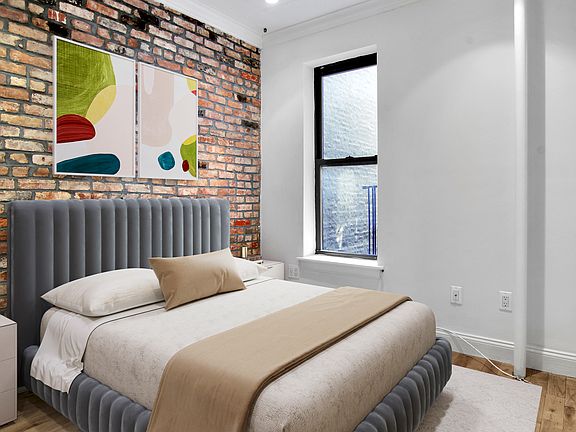 4th image of 1413 York Ave APT 21