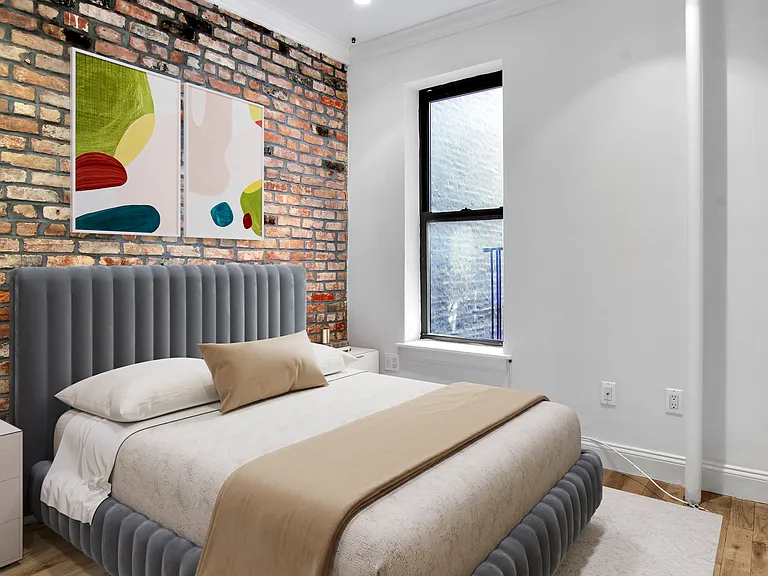 1413 York Ave #17 — Photo 3