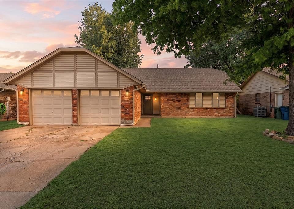 1st image of 1021 Apollo Cir
