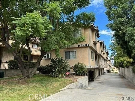 100 S Chapel Ave #D — Photo 1