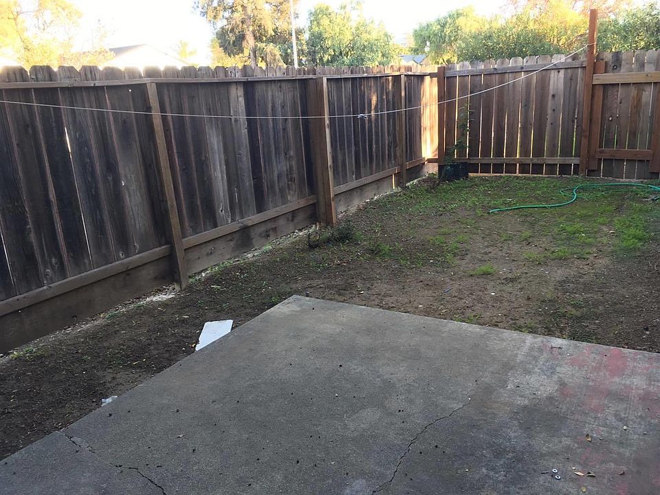 2nd image of 604 Beta Ct APT B