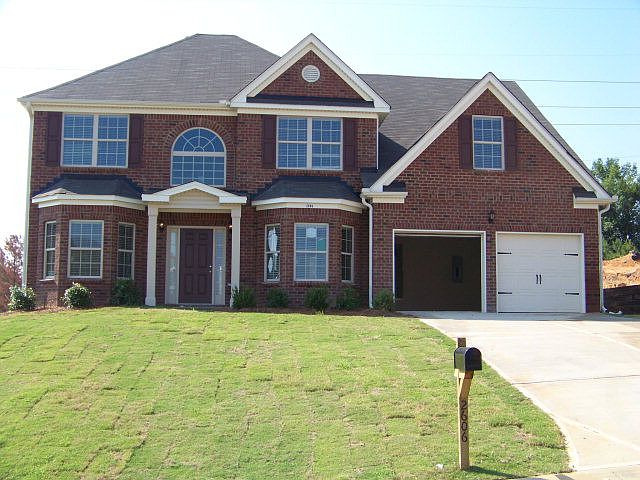1st image of 2606 Leland Drive