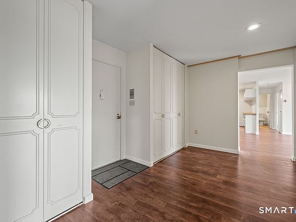 5th image of 30 Woodland Street #8LM