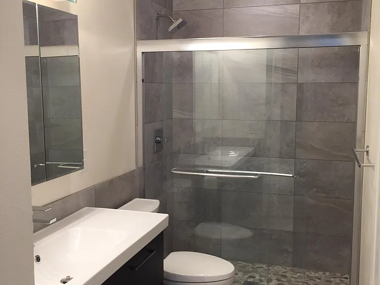 3250 Madison Ave — Photo 4